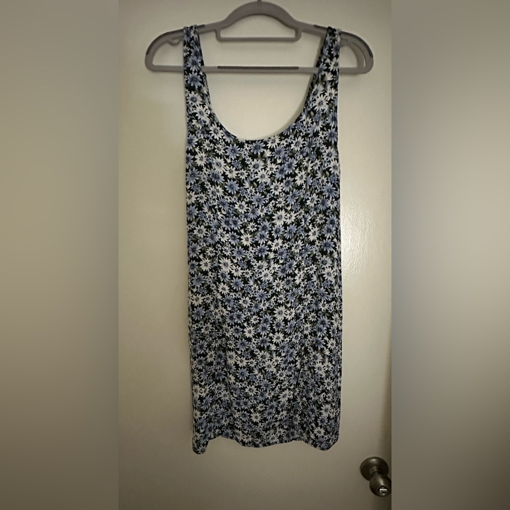 American Eagle Outfitters Black and Blue Floral Dress